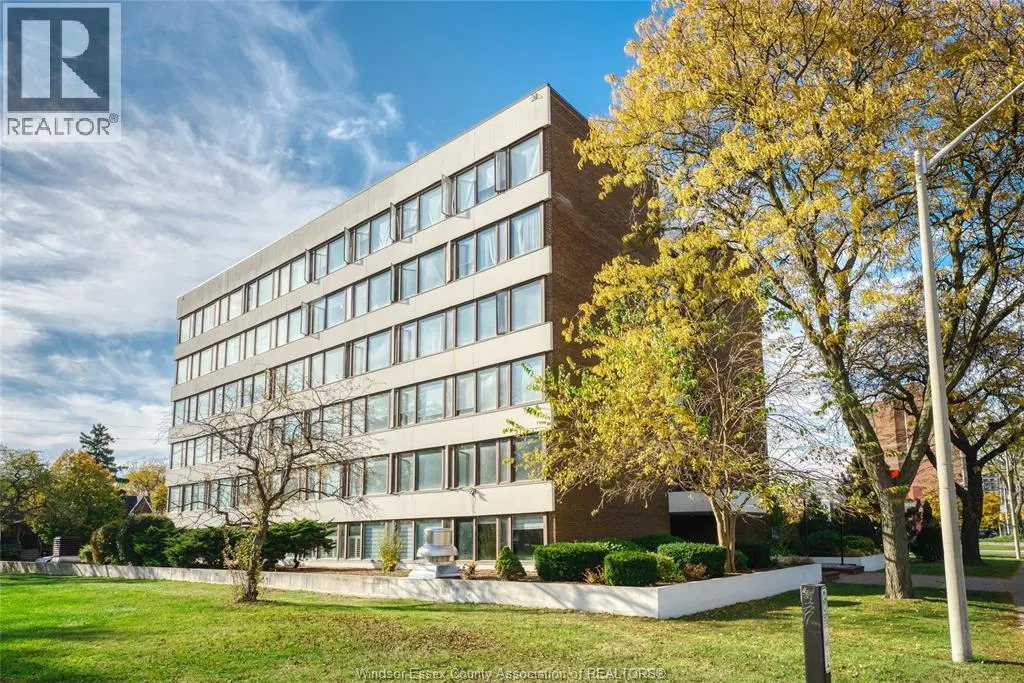 2144 PELISSIER Unit# 402