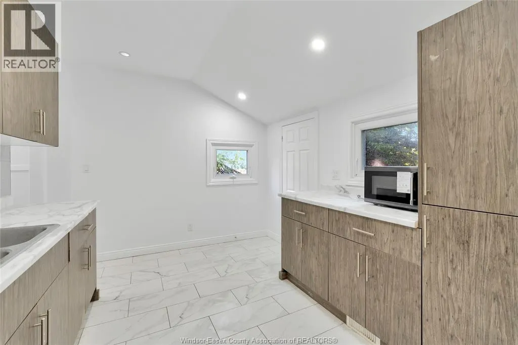 437 KARL PLACE