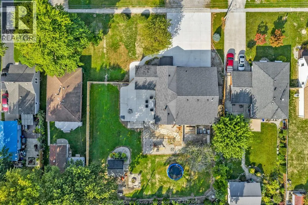 320 MAPLE STREET