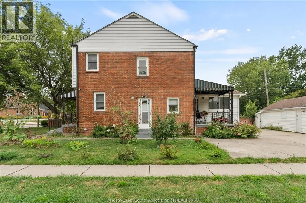 5188 WYANDOTTE