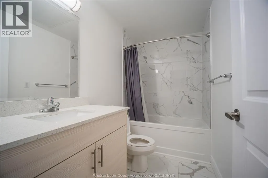 1675 BANWELL ROAD Unit# 306