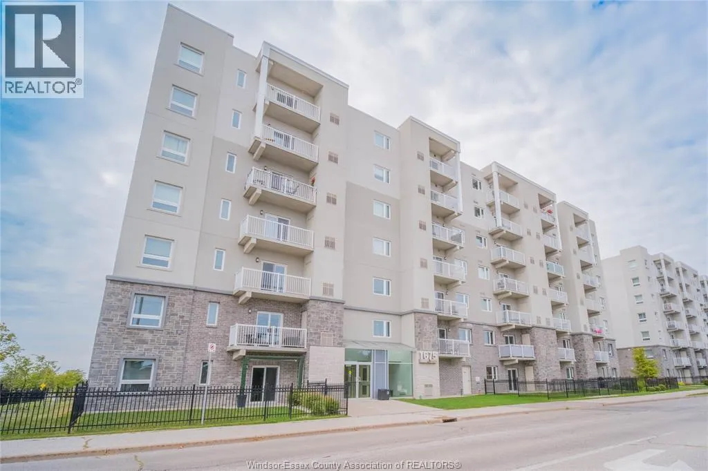 1675 BANWELL ROAD Unit# 306