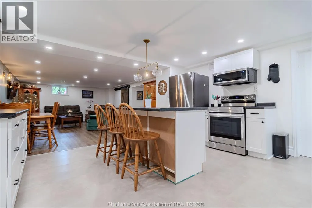 424 Gregory DRIVE East