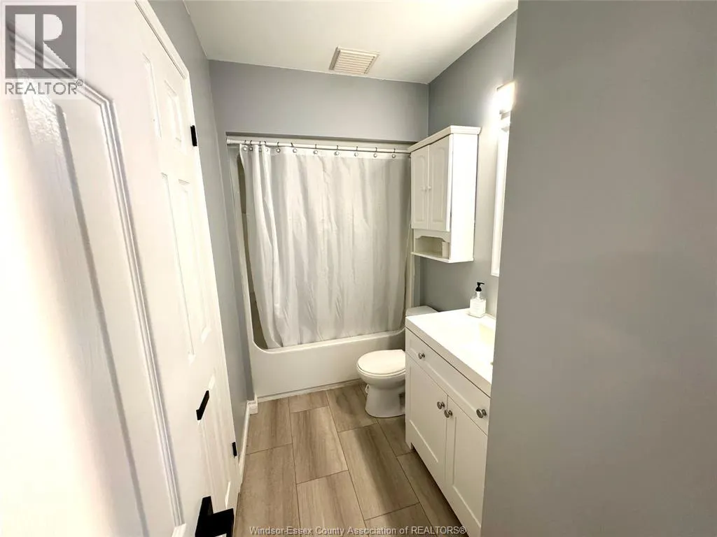 2242 LONGFELLOW