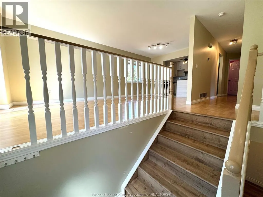 2242 LONGFELLOW
