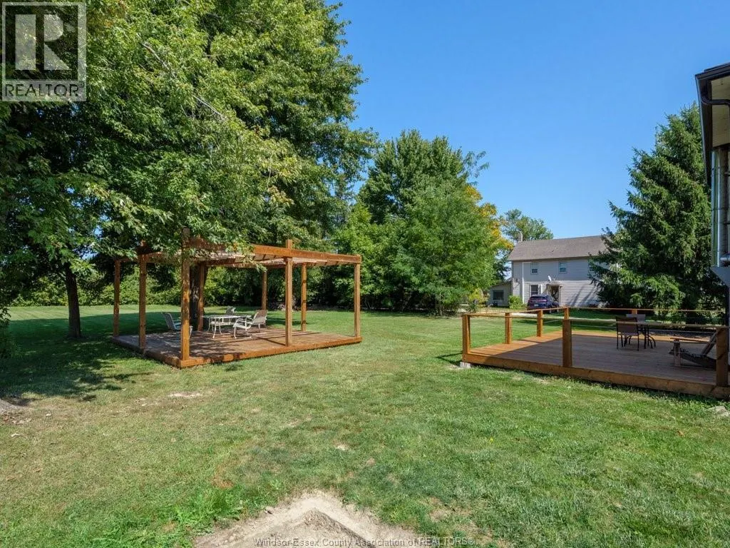 2294 SOUTH MIDDLE ROAD