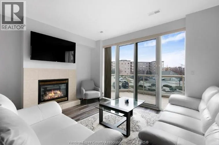 5055 RIVERSIDE DRIVE East Unit# 201