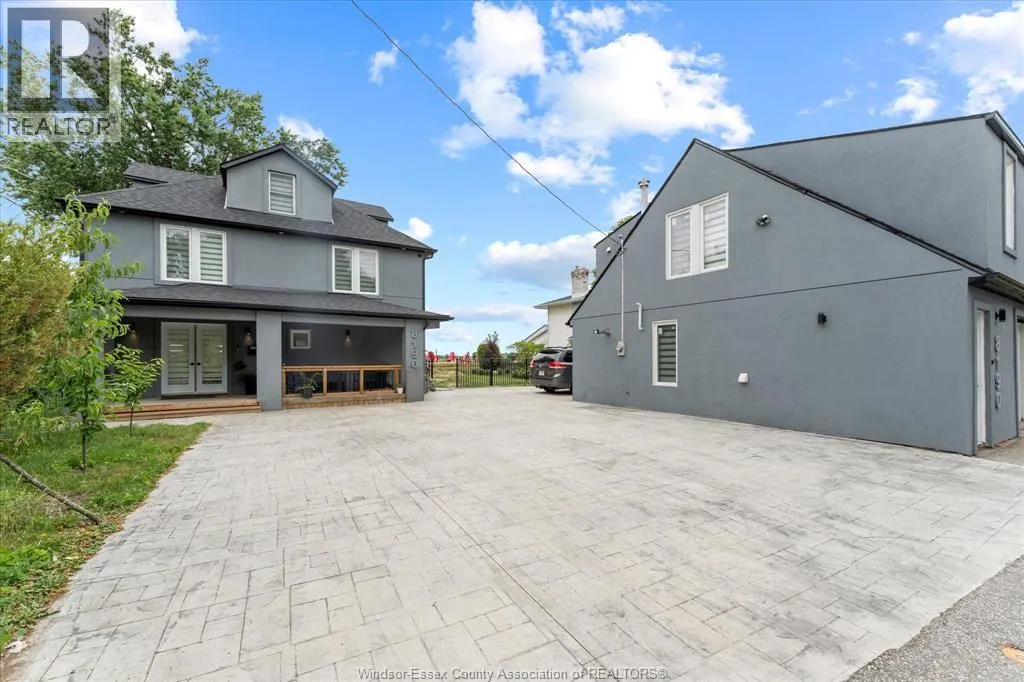 8190 RIVERSIDE DRIVE East