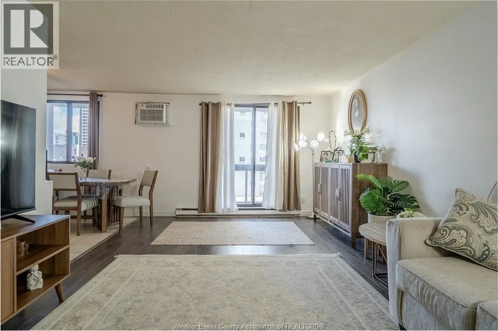 150 Park STREET Unit# 702