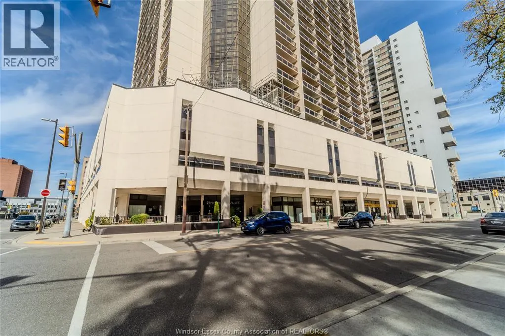 150 Park STREET Unit# 702