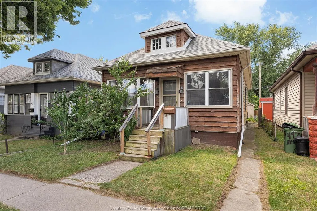 497 MCKAY AVENUE