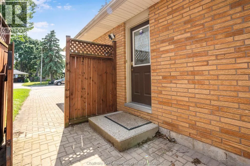 112 Parry DRIVE