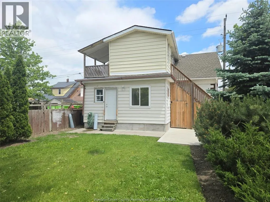 476 HYDE Unit# LOWER