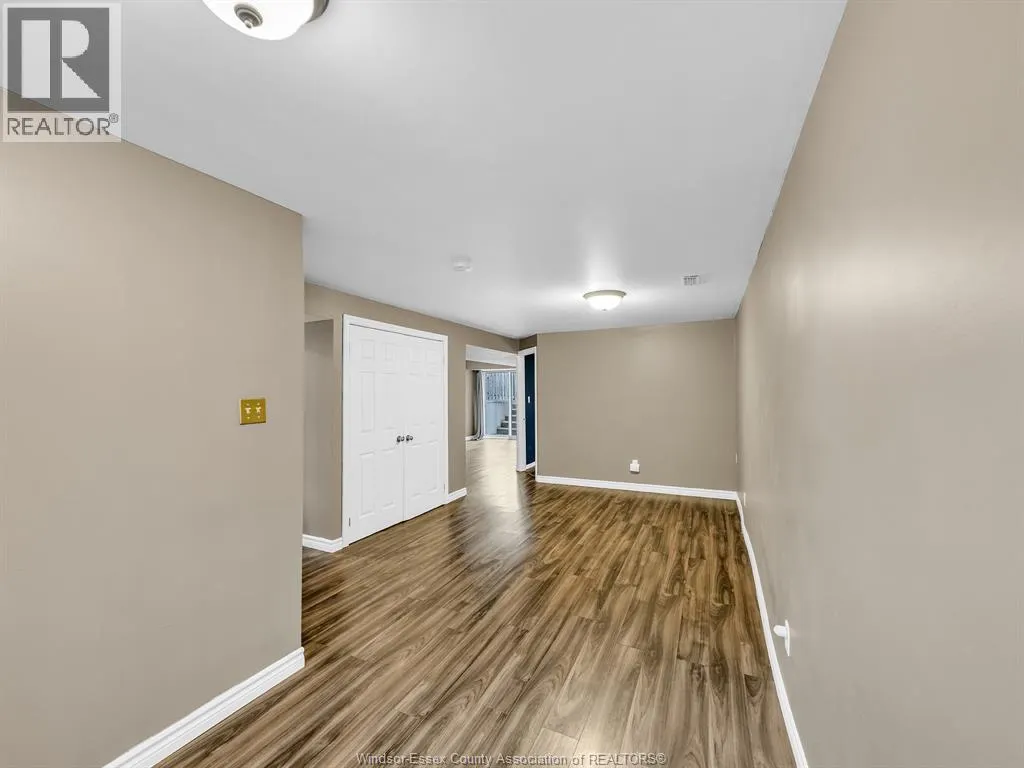1407 Mickaila CRESCENT