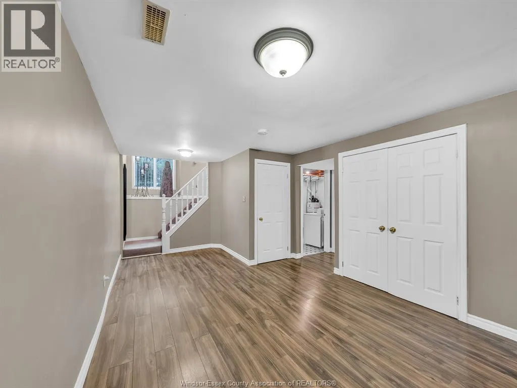 1407 Mickaila CRESCENT