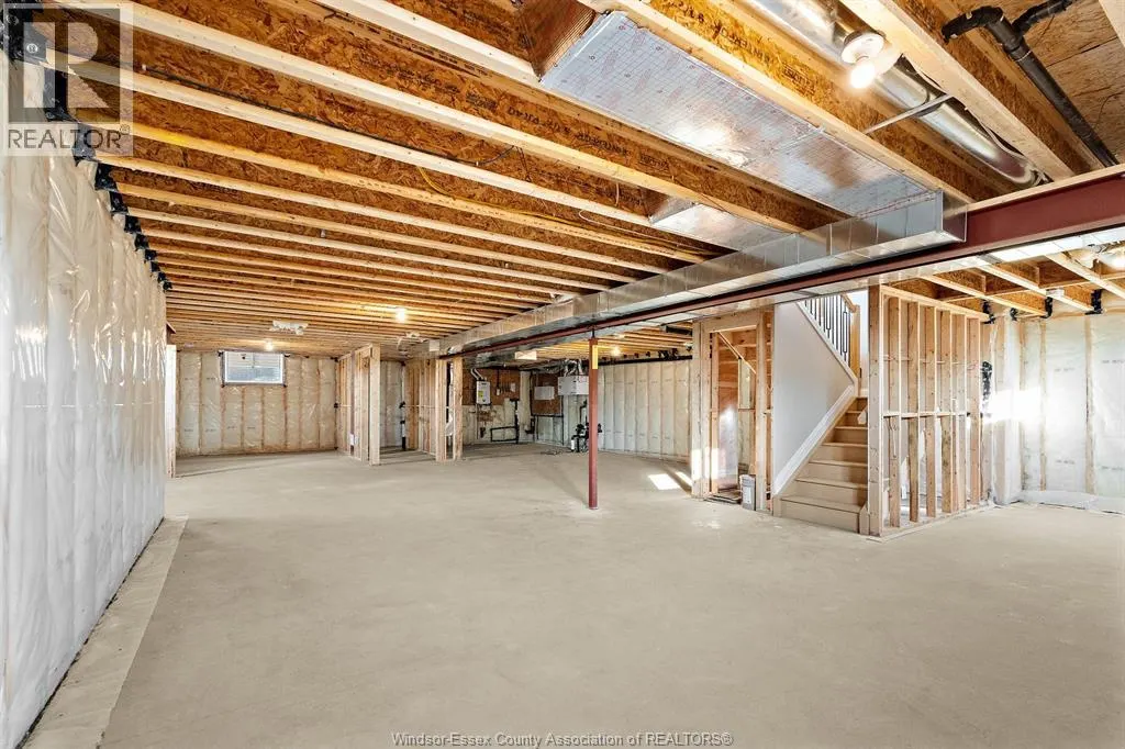135 VALENCIA DRIVE