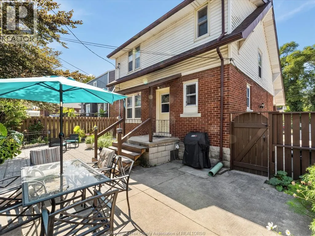 1506 YORK