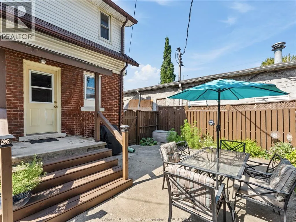 1506 YORK