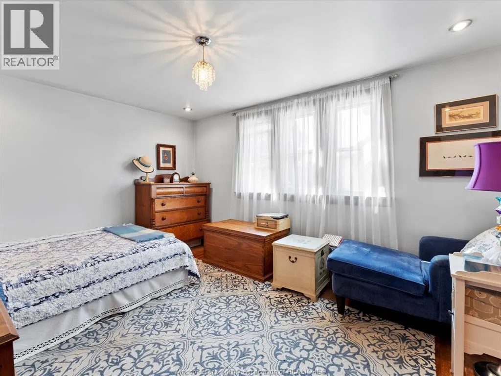 1506 YORK