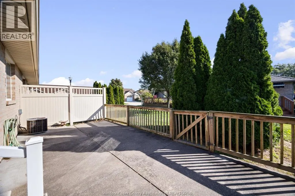 1720 KIRKLAND