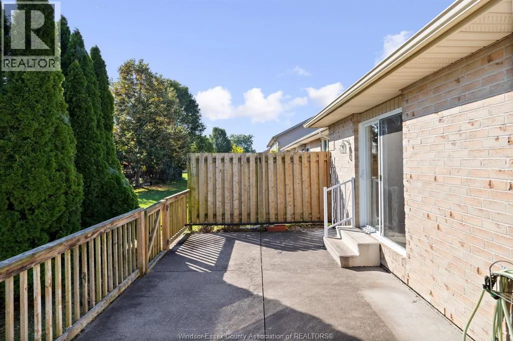1720 KIRKLAND