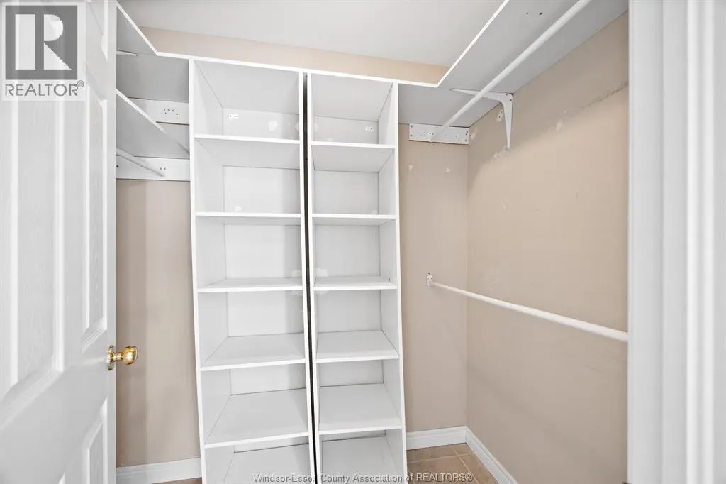 1720 KIRKLAND