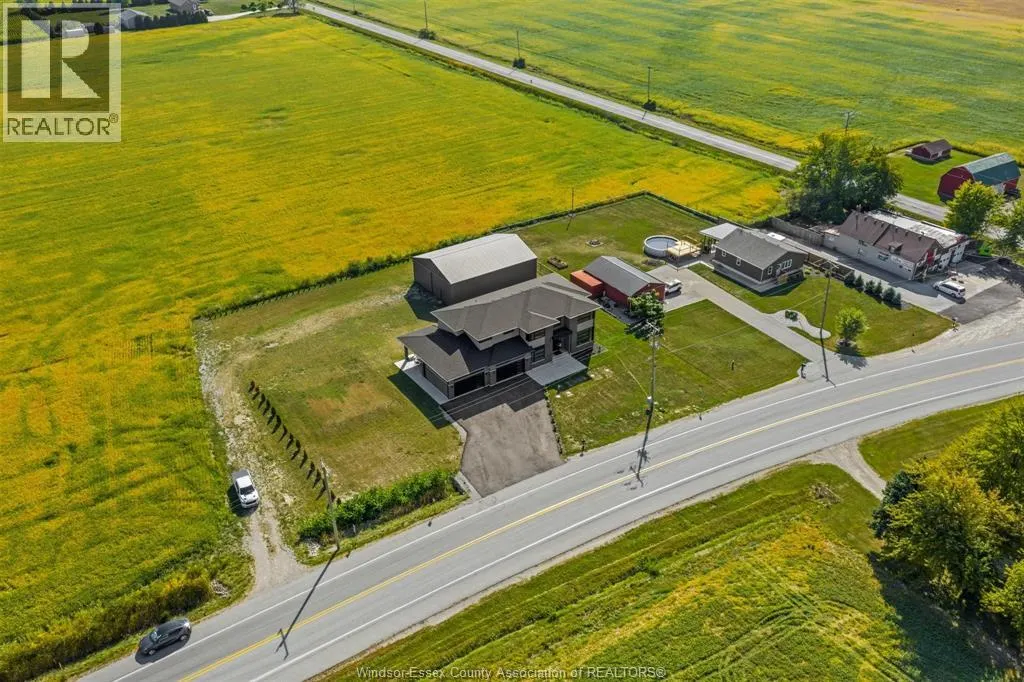 6061 COUNTY ROAD 18