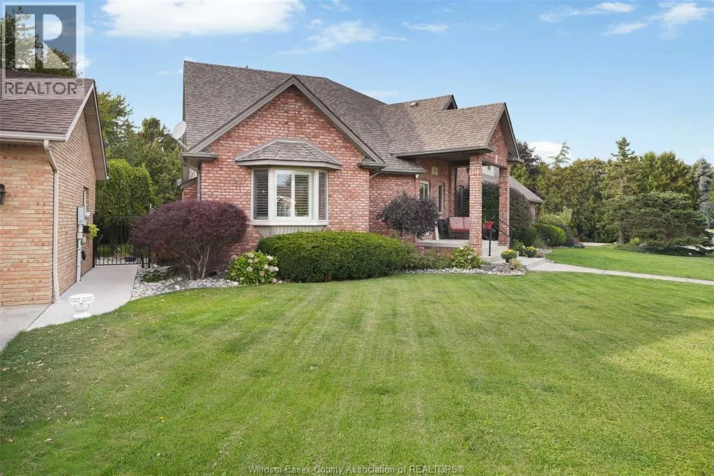 16 MEADOW LANE