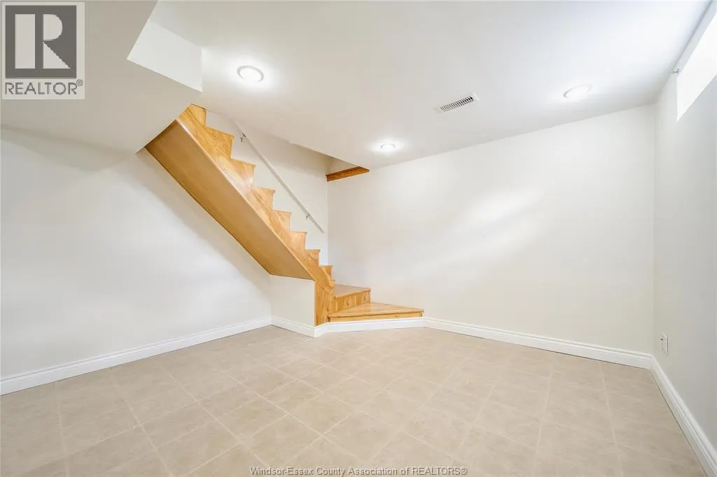 1632 BERNARD ROAD