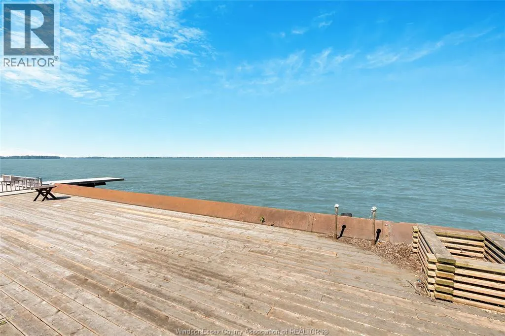 12718-12722 RIVERSIDE DRIVE