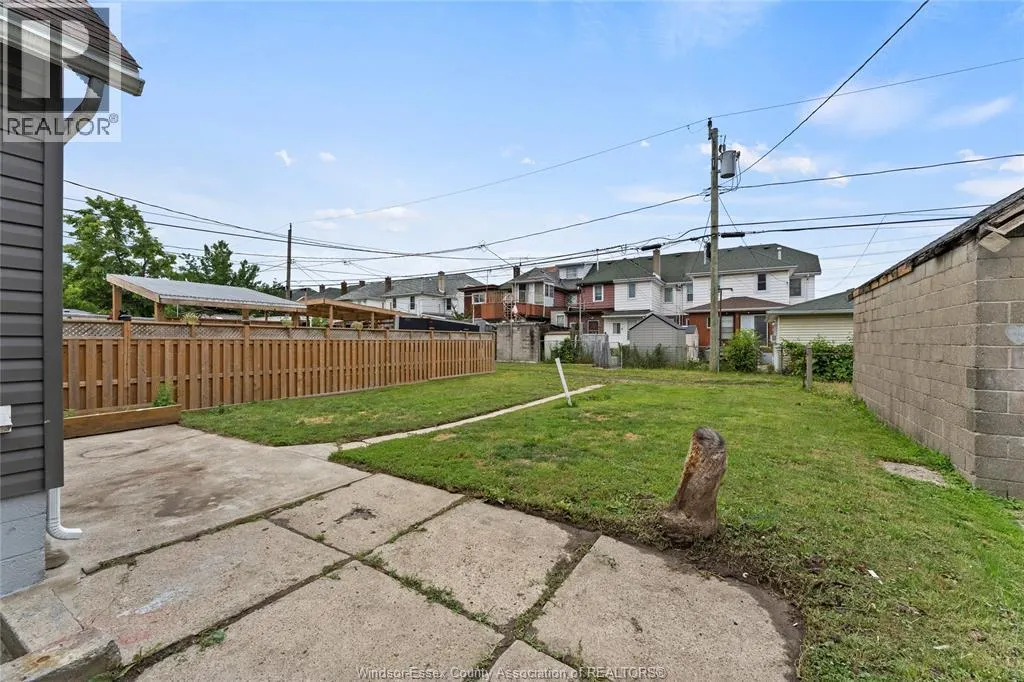 1115 HIGHLAND AVENUE