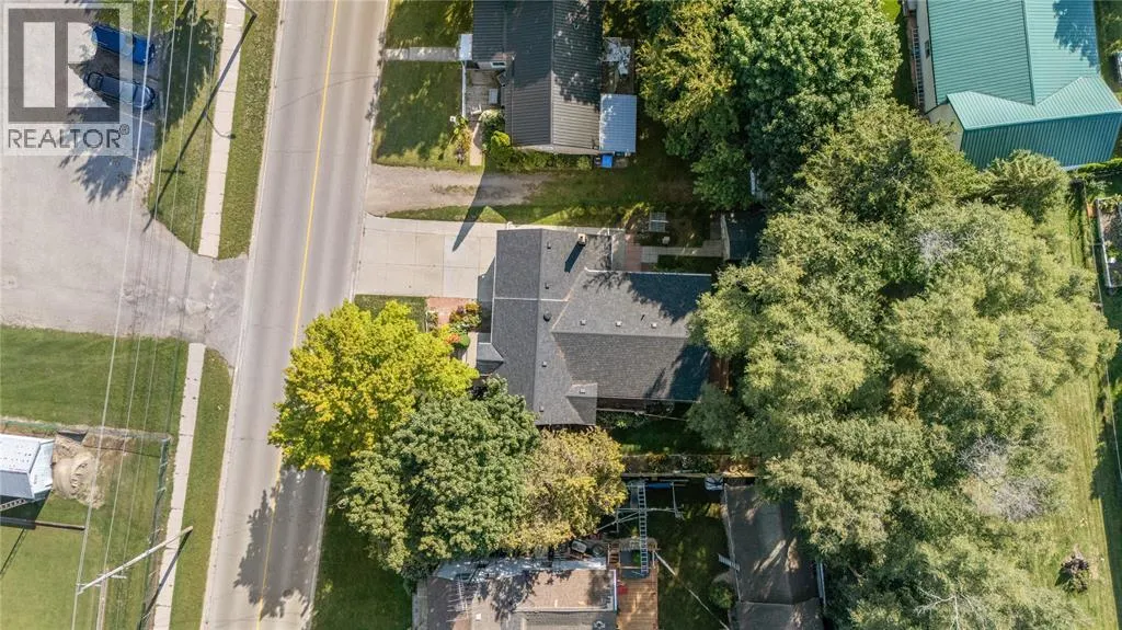 6261 TOWNSEND LINE