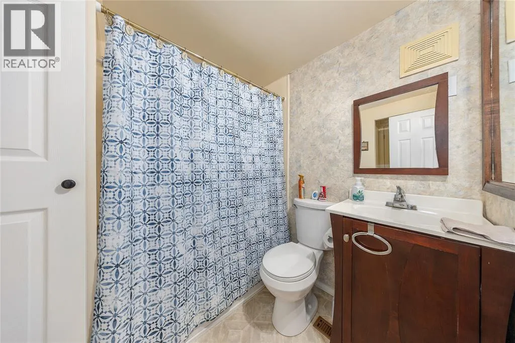 6261 TOWNSEND LINE