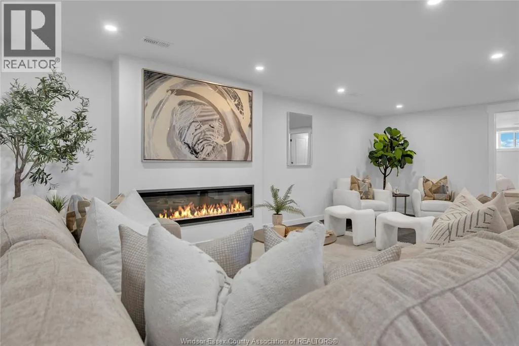 3902 MANNING ROAD