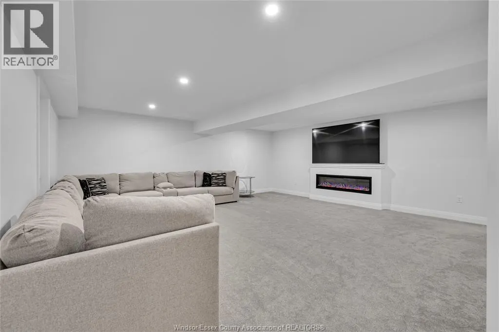 385 MATESE STREET