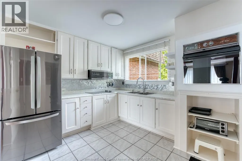 5561 EMPRESS Unit# 58