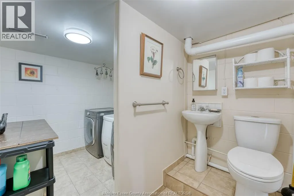 5561 EMPRESS Unit# 58