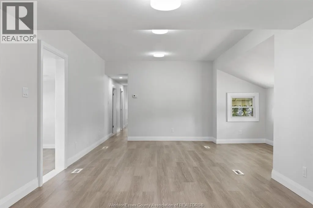 270 BEVERLY