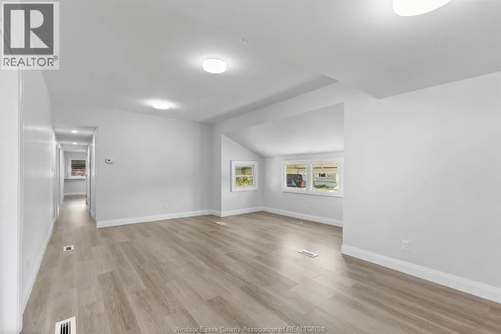 270 BEVERLY
