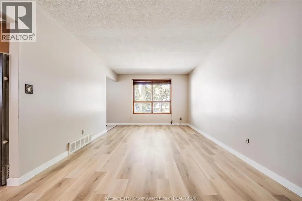 3011 JEFFERSON BOULEVARD