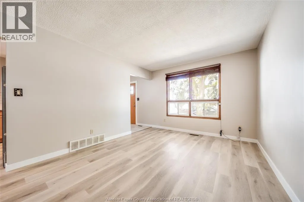 3011 JEFFERSON BOULEVARD