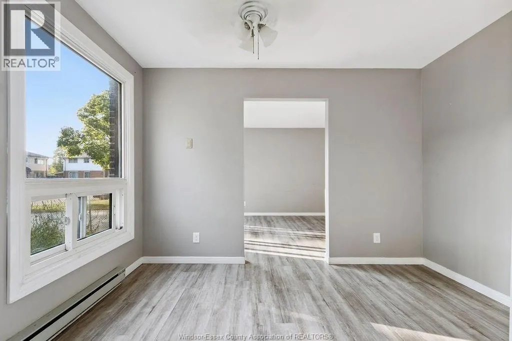 1126 AIRE PLACE