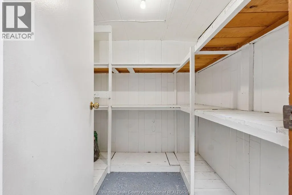 1126 AIRE PLACE