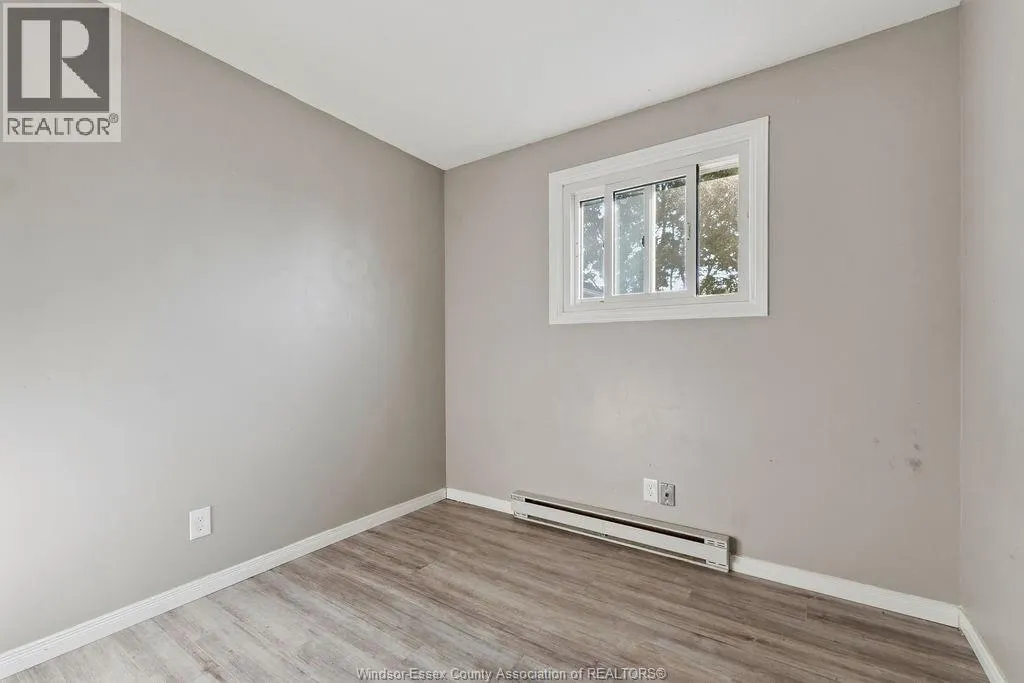 1126 AIRE PLACE