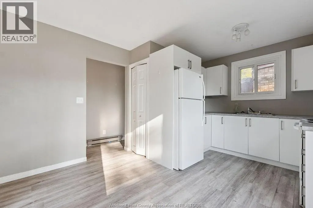1126 AIRE PLACE