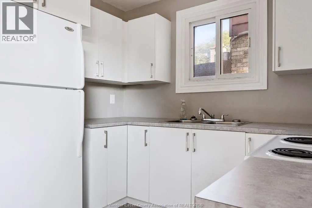 1126 AIRE PLACE