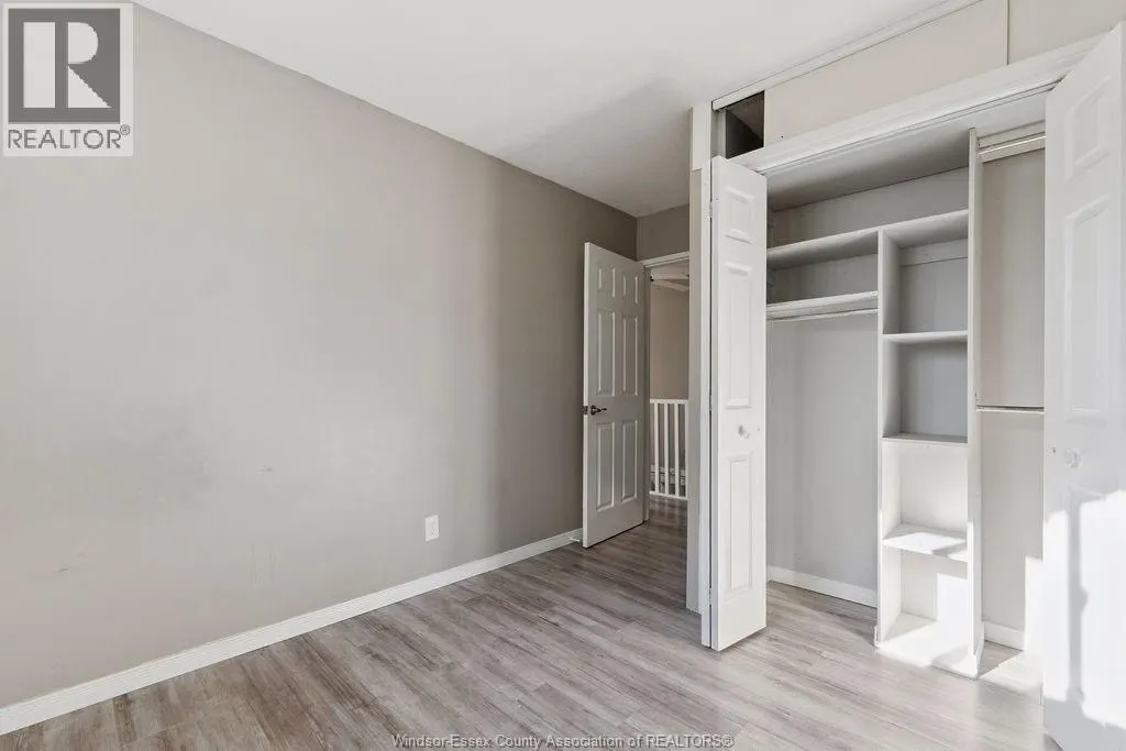 1126 AIRE PLACE