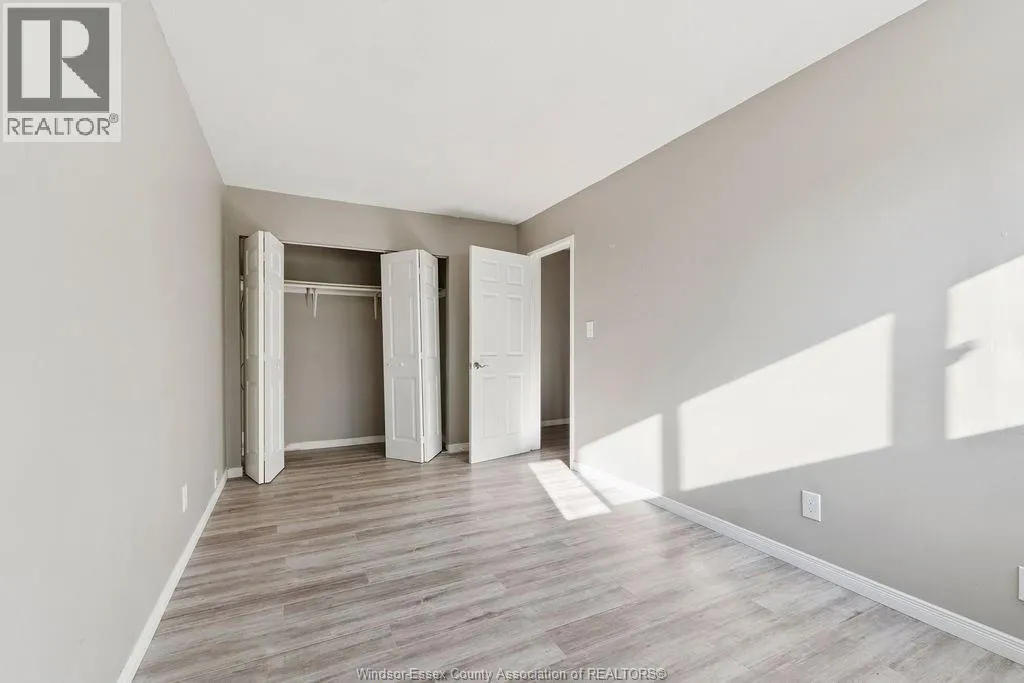 1126 AIRE PLACE