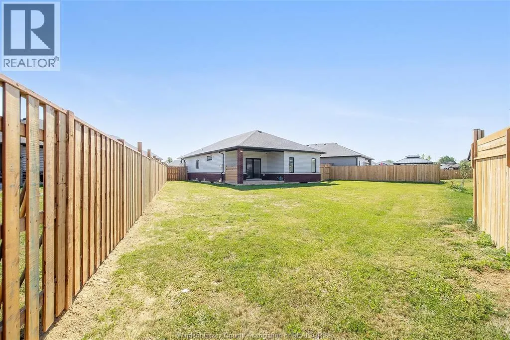 25 CHAMPLAIN COURT