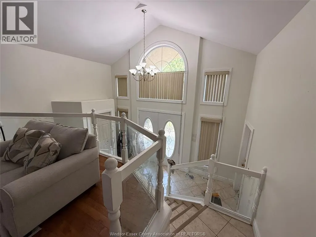 733 MASSIMO CRESCENT Unit# MAIN